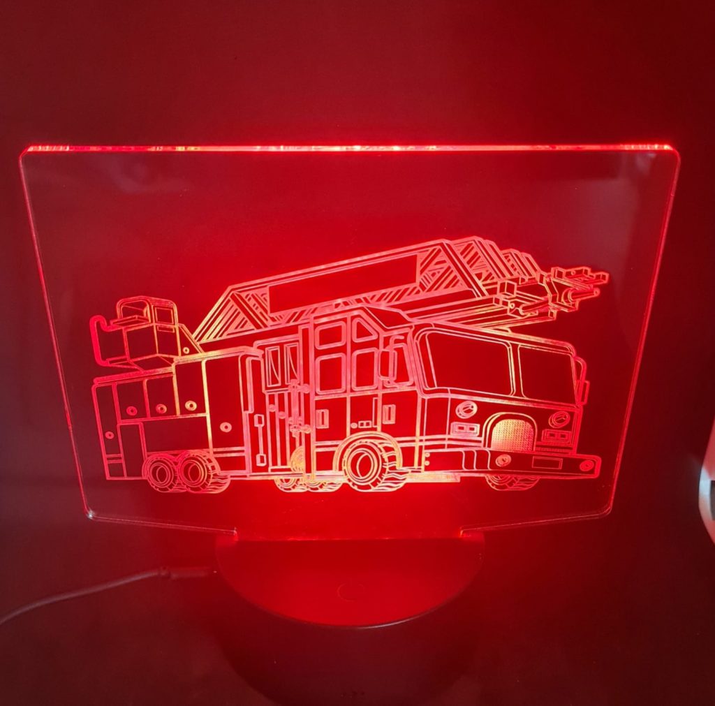 Lampe Led 3D plexiglas camion pompier