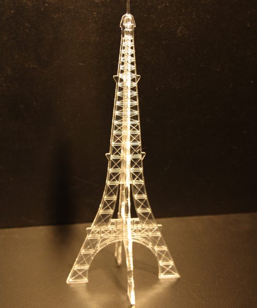 décoration tour Eiffel plexi gravée
